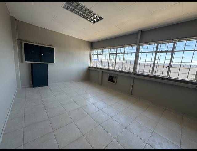 667M² WAREHOUSE TO LET IN PRETORIA WEST